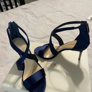 Navy blue fabrics strap back zip 3.5 inch heels